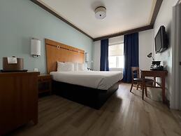 Majestic Hotel South Beach