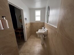 Majestic Hotel South Beach