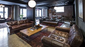 Q&C Hotel and Bar, New Orleans, Autograph Collection