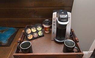 Q&C Hotel and Bar, New Orleans, Autograph Collection