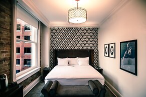 Q&C Hotel and Bar, New Orleans, Autograph Collection