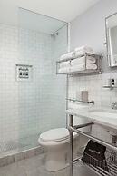 Q&C Hotel and Bar, New Orleans, Autograph Collection