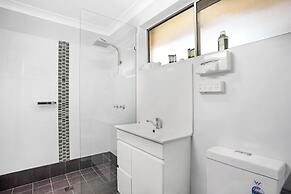 Lake Macquarie Motor Inn