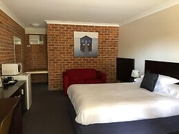 Lake Macquarie Motor Inn