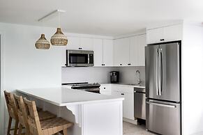 Riviera Beach Resort