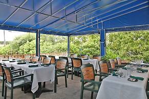 Riviera Beach Resort