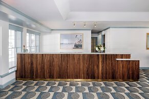 Riviera Beach Resort