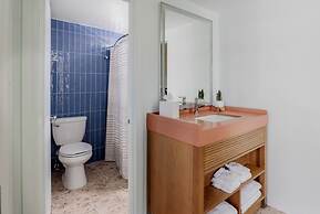 Riviera Beach Resort