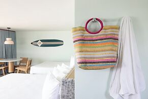 Riviera Beach Resort