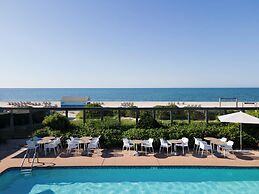 Riviera Beach Resort