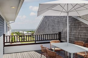 Riviera Beach Resort