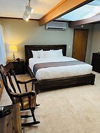 Weathervane Terrace Inn and Suites