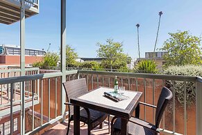 Oaks Sydney Goldsbrough Suites