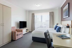 Oaks Sydney Goldsbrough Suites