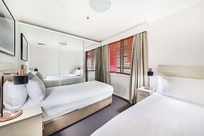 Oaks Sydney Goldsbrough Suites