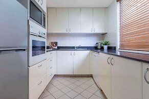 Oaks Sydney Goldsbrough Suites