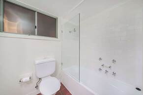 Oaks Sydney Goldsbrough Suites