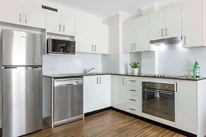 Oaks Sydney Goldsbrough Suites