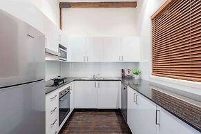 Oaks Sydney Goldsbrough Suites