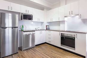 Oaks Sydney Goldsbrough Suites