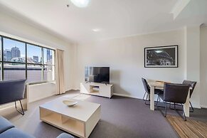 Oaks Sydney Goldsbrough Suites
