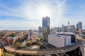 Oaks Sydney Goldsbrough Suites