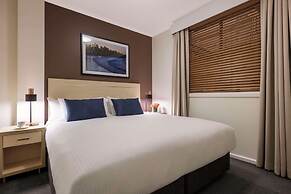 Oaks Sydney Goldsbrough Suites