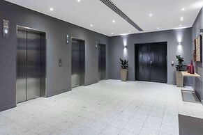 Oaks Sydney Goldsbrough Suites