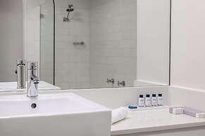 Oaks Sydney Goldsbrough Suites