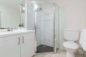 Oaks Sydney Goldsbrough Suites