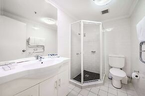 Oaks Sydney Goldsbrough Suites