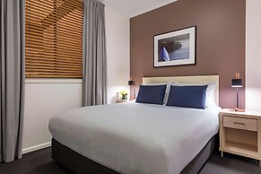 Oaks Sydney Goldsbrough Suites