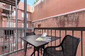 Oaks Sydney Goldsbrough Suites