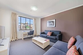 Oaks Sydney Goldsbrough Suites