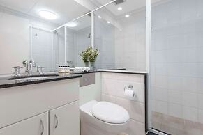 Oaks Sydney Goldsbrough Suites