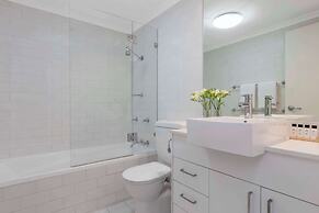 Oaks Sydney Goldsbrough Suites