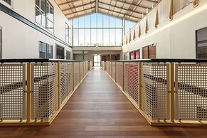 Oaks Sydney Goldsbrough Suites