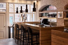 Harbour Rocks by Ode Hotels