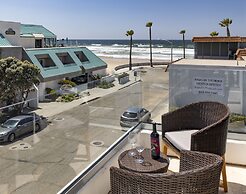 Sandcastle Hotel on the Beach