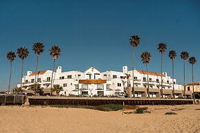 Sandcastle Hotel on the Beach