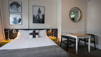 The Ridge Apartment Hotel