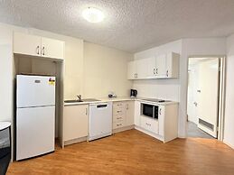The Summit Apartments