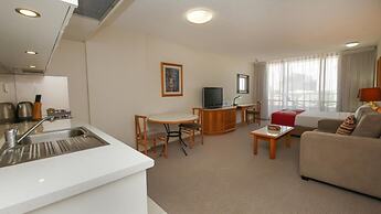 The Summit Apartments