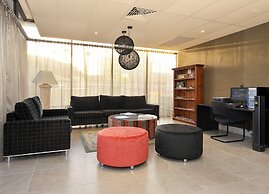 The Summit Apartments