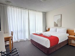 The Summit Apartments