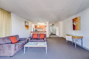 Central Hillcrest Apartment Hotel