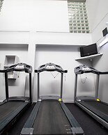 Madison Capital Executive Apartments