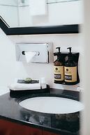 Ramada by Wyndham Diplomat Canberra