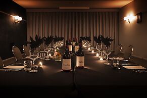 Ramada by Wyndham Diplomat Canberra