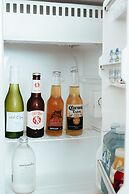 Ramada by Wyndham Diplomat Canberra